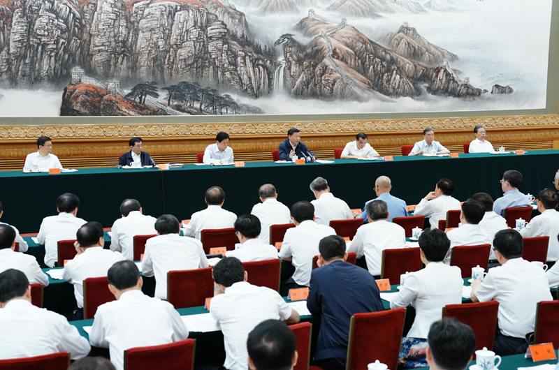 　　7月5日，中共中央總書記、國(guó)家主席、中央軍委主席習(xí)近平在北京出席深化黨和國(guó)家機(jī)構(gòu)改革總結(jié)會(huì)議并發(fā)表重要講話。新華社記者 王曄 攝